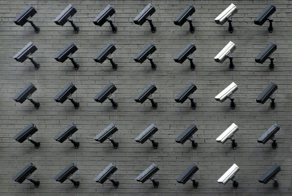 Camera AI giám sát chủ động 24/7